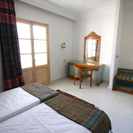 Hotel Best Beach- Family Only Chott Meriem Exterior photo