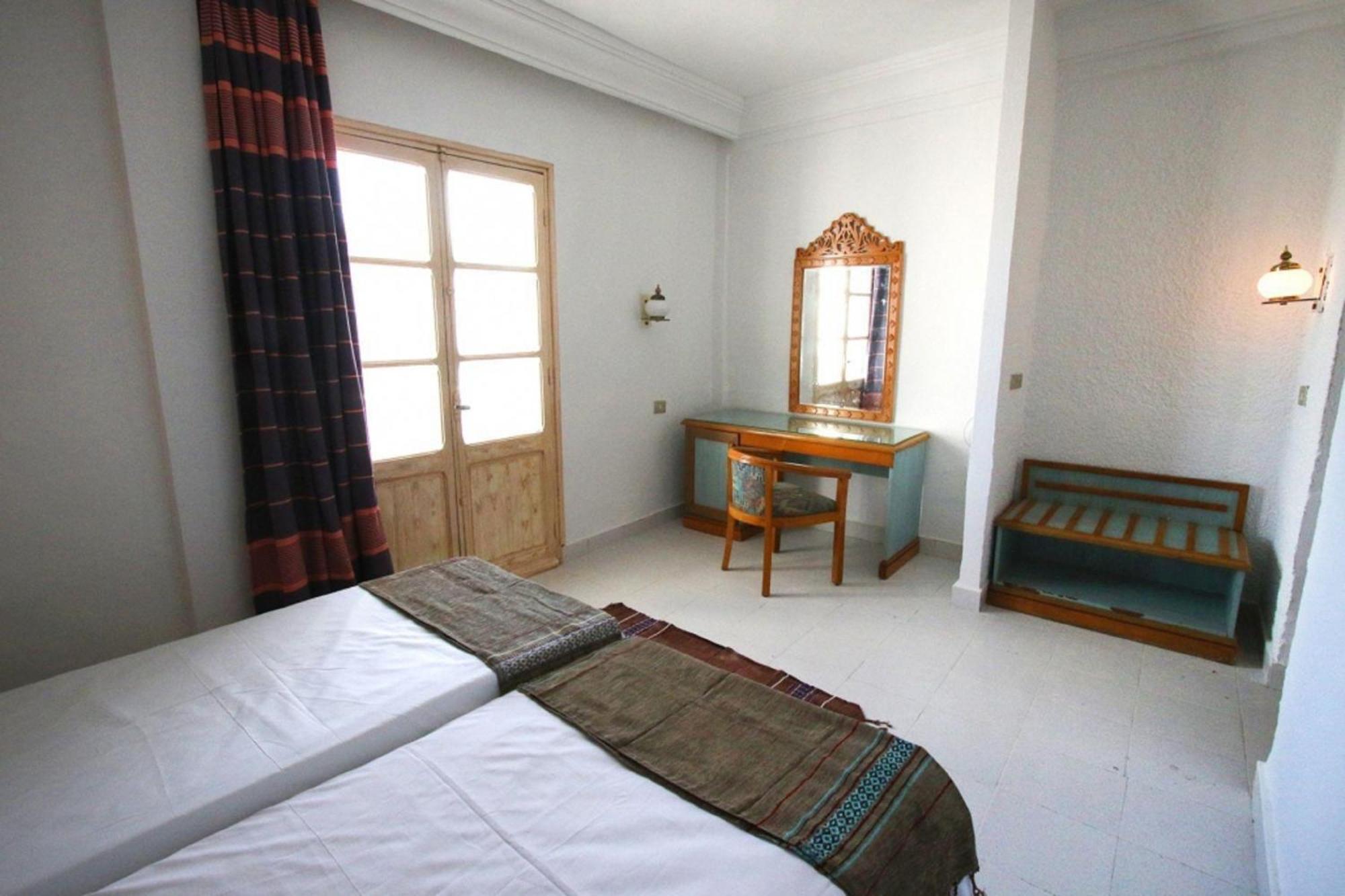 Hotel Best Beach- Family Only Chott Meriem Exterior photo