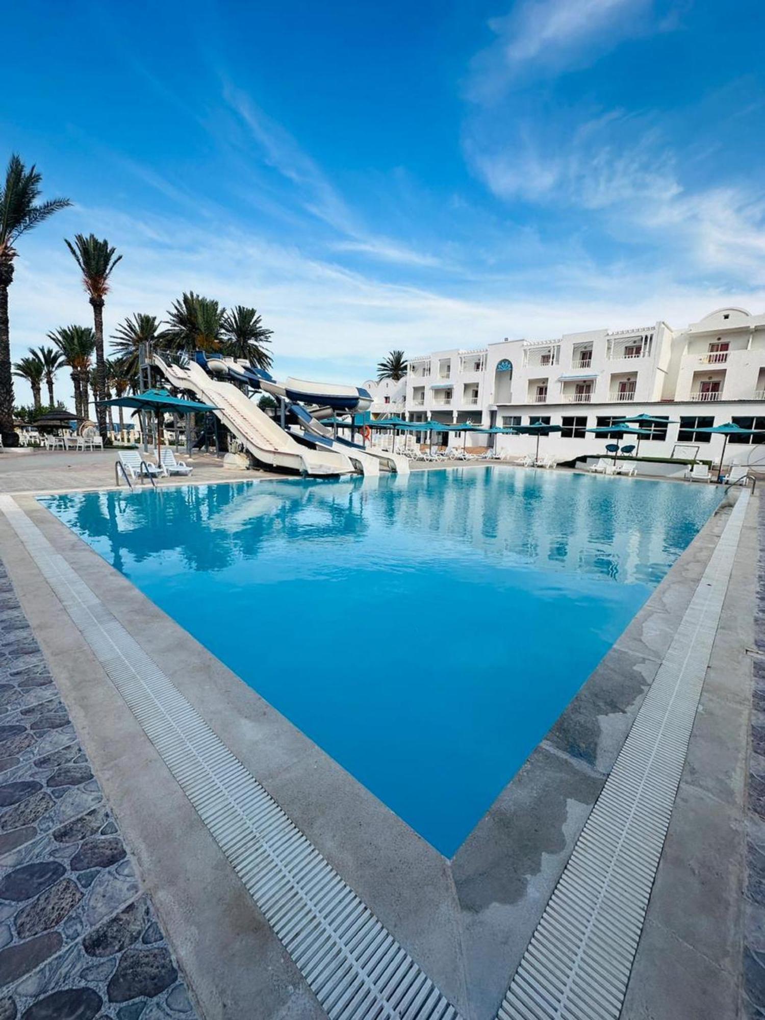 Hotel Best Beach- Family Only Chott Meriem Exterior photo